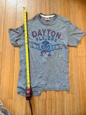 Dayton Flyers T-shirt